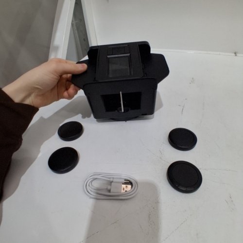 DRAWPIES RECHARGEABLE AUTOMATIC CARD SHUFFLER AND DEALER MACHINE FOR CARD GAMES - BLACK image 4