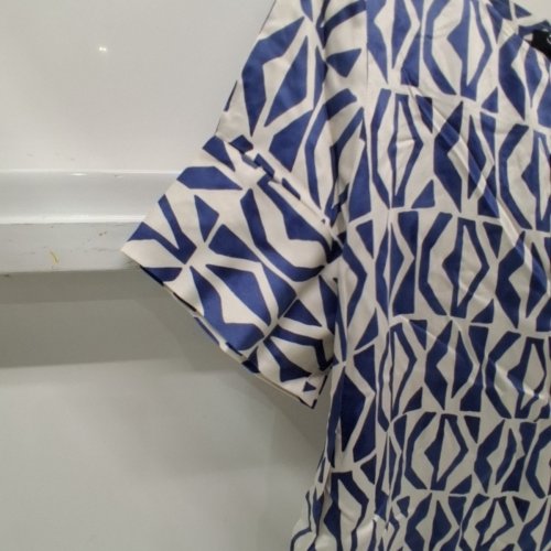 WOMEN'S BARILOCHE PRINT SHIRT - SMALL / MEDIUM - NAVY / WHITE (STYLE : ALEDO) image 3