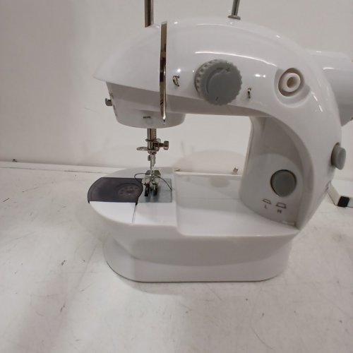 MINI SEWING MACHINE WITH FOOT PEDAL AND ACCESSORIES - WHITE/GREY image 3