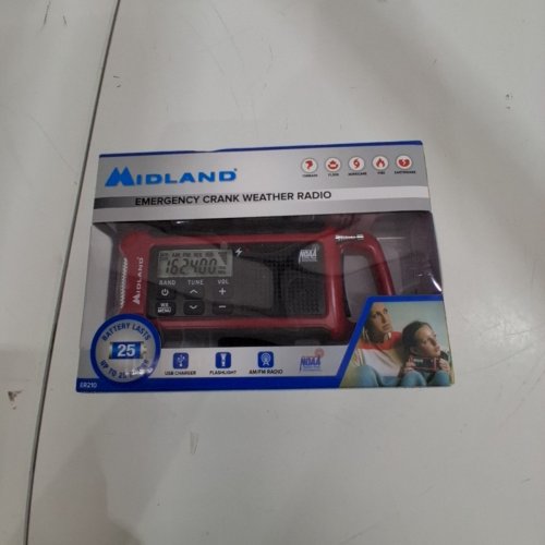 MIDLAND EMERGENCY CRANK WEATHER RADIO - RED AND BLACK (MODEL: ER210) image 4