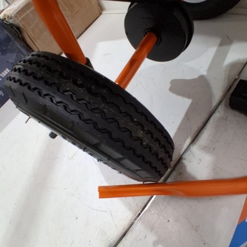 GARVEE PUSH BROADCAST SPREADER WITH ADJUSTABLE FLOW CONTROL - 70LB - ORANGE AND BLACK (MODEL: PPG_34XRRJPT) image 4