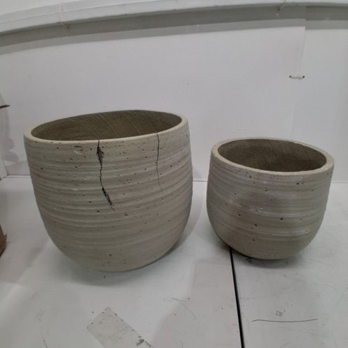 2PK ABBOTT COLLECTION EXTRA LARGE RIDGE & HOLE PLANTERS - 9.5" X 13.5" - IVORY image 5