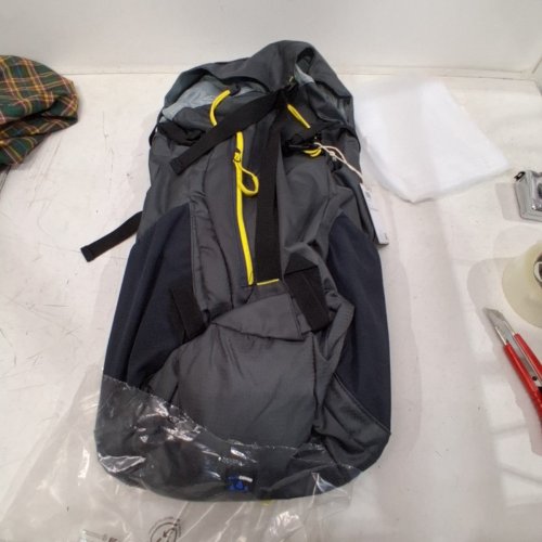 MOUTAIN WAREHOUSE PHOENIX EXTREME BACKPACK - 35L - GREY image 3