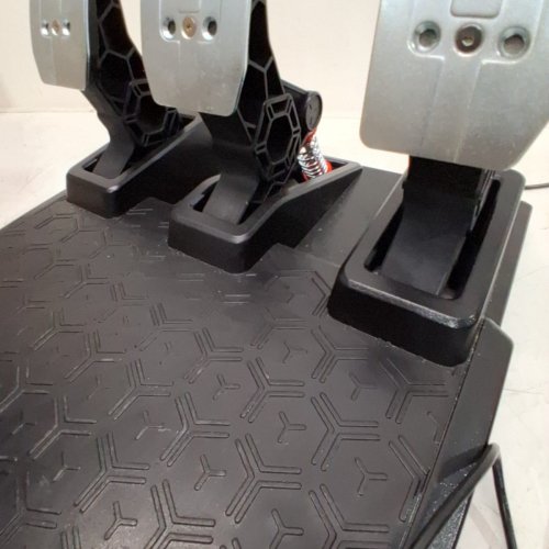 THRUSTMASTER T248P FORCE FEEDBACK RACING WHEEL FOR XBOX image 4