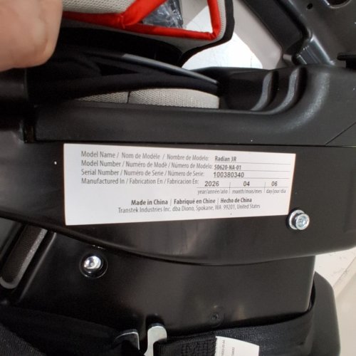 DIONO RADIAN 3R 3-IN-1 CONVERTIBLE REAR/FORWARD FACING CAR SEAT FOR UPTO 10 YEARS - 120LBS CAP - JET BLACK (MODEL: 50620-NA-01) image 2