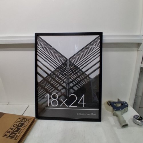 AMERICAN FLAT POSTER FRAME - 18" X 24" - BLACK image 2