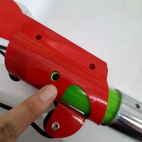 VEVOR LIGHTWEIGHT MANUAL EXTENDABLE POLE TREE PRUNER/POLE SAW- 3.87FT -27FT - GREEN - (MODEL: RUNZETOOL-GZJ-32G2) image 3