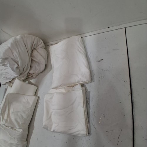 4PC KIRKLAND SIGNATURE 100% PIMA COTTON SHEET SET - 680 THREAD - QUEEN - WHITE (MODEL: 1306090) image 5