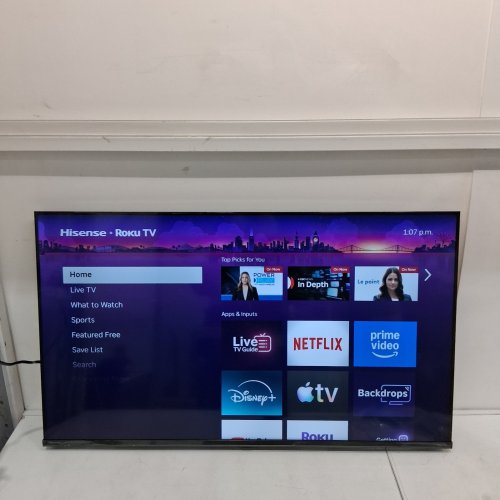 HISENSE 4K UHD HDR LRD ROKU SMART TV - 43" - BLACK (MODEL: 43R63N) image 2