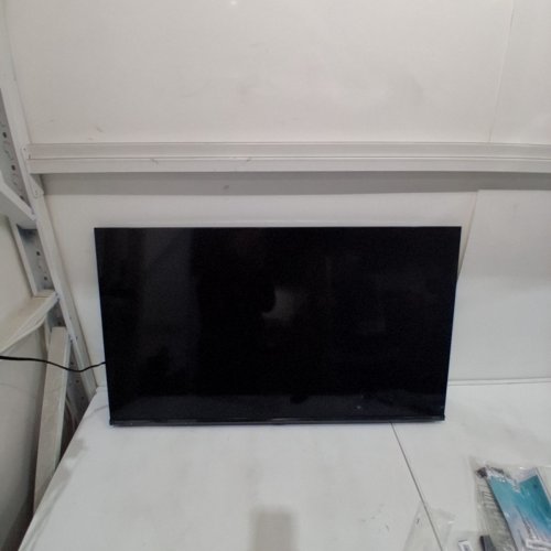 HISENSE 4K UHD HDR LRD ROKU SMART TV - 43" - BLACK (MODEL: 43R63N) image 11