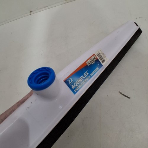 UNGER MOSS RUBBER FLOOR/SURFACE SQUEEGEE - 22" (MODEL: AQUAFLEX) image 4