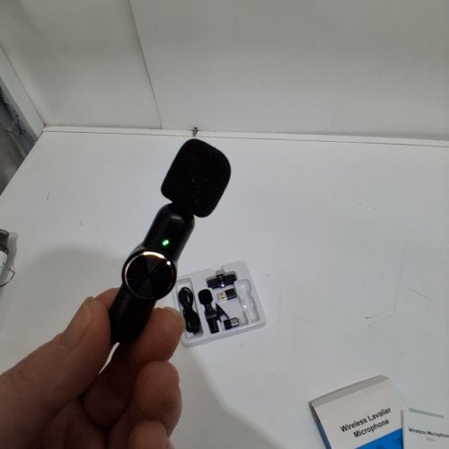 WIRELESS CLIP-ON DUAL LAVALIER INTERVIEW RECORDING MICROPHONE KIT FOR ANDROID PHONE & APPLE WITH LIGHTNING CONNECTOR - BLACK (MODEL: K2CLU) image 2