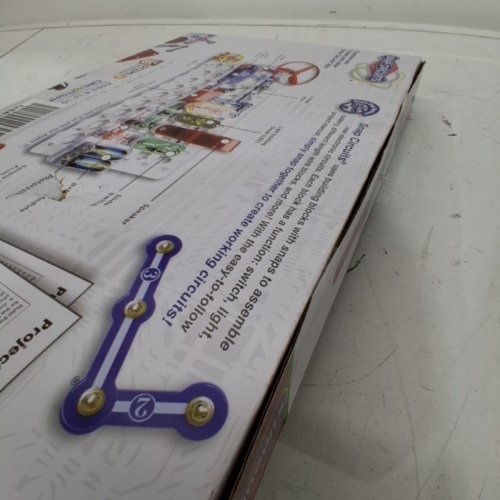SNAP CIRCUITS JUNIOR WITH 100 EXCITING PROJECTS - AGES 8+ image 3