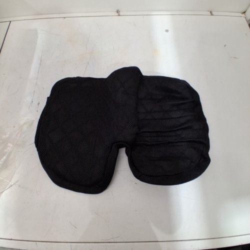 CUSHZONE MEMORY FOAM SEAT CUSHION - BLACK image 2