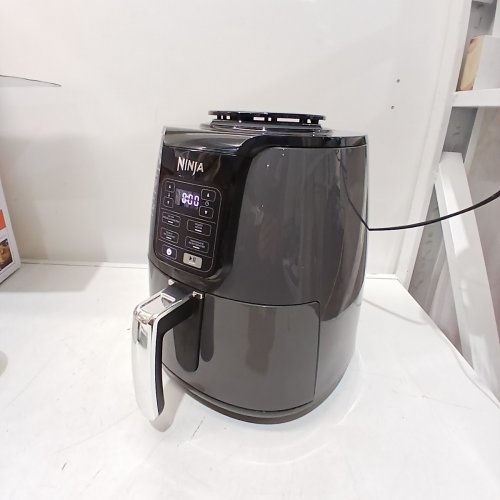 NINJA PROGRAMMABLE DIGITAL AIR FRYER - 3.8L CAPACITY - DARK GREY (MODEL: AF100C) image 3