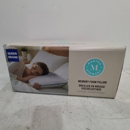 MARTHA STEWART MEMORY FOAM COOLING PILLOW - QUEEN (18" X 28") (MODEL: 1392500) image 4