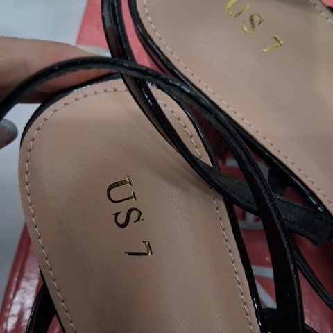 WOMEN'S HEELED SANDALS - US 7 - BLACK image 4