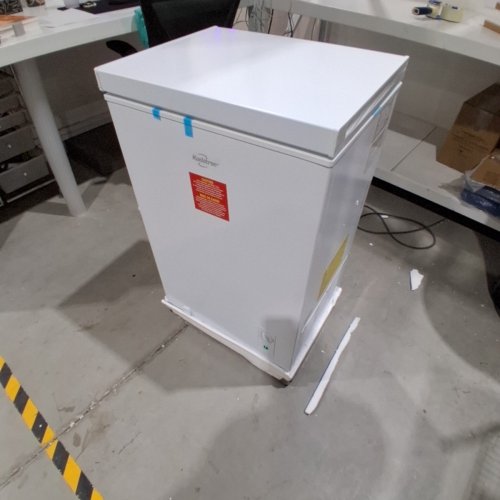 KOOLATRON 3.5 CUFT CHEST FREEZER - WHITE (MODEL: KTCF99) image 3