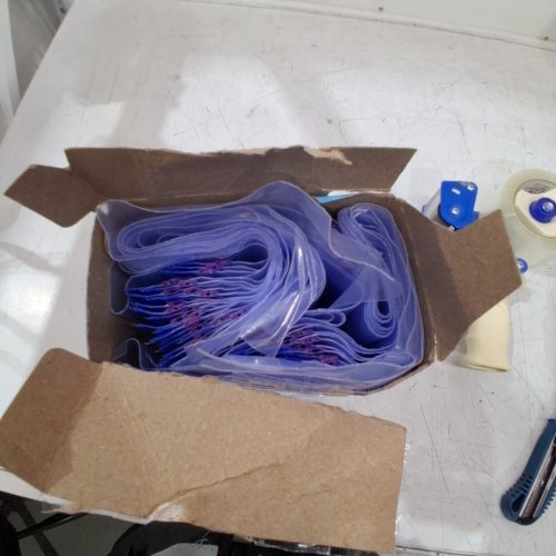50PK ZIPLOC EASY FILLING FREEZER BAGS - LARGE (MODEL: 1789709) image 4