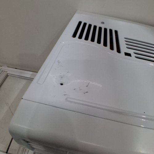 GE APPLIANCES ELECTRONIC WINDOW AIR CONDITIONER - 5,000 BTU - 150SQ.FT - WHITE (MODEL: AWAS05BWFC) image 4