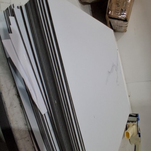50PK VEVOR PEEL AND STICK FLOORING TILES - 12" X 12" - WHITE MARBLE (MODEL: WB-4503) image 3