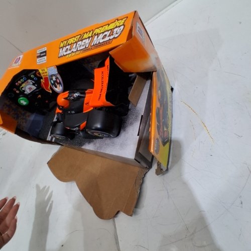 BB JUNIOR MY FIRST MCLAREN MCL39 FORMULA REMOTE CONTROL CAR- ORANGE/BLACK (MODEL: 1929737) image 3