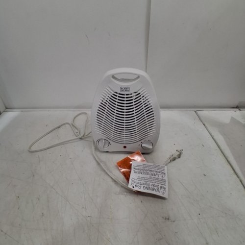BLACK + DECKER COMPACT/PERSONAL CERAMIC DESKTOP HEATER WITH SAFETY PROTECTION - 1500W - WHITE (MODEL: BHD101W) image 3