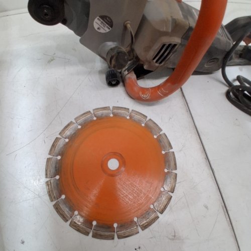 EVOLUTION CORDED 10" CONCRETE SAW - 15AMP - ORANGE/BLACK (MODEL: R255) image 4