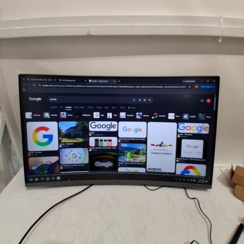 SAMSUNG S3 CURVED GAMING MONITOR - 1800R - 100HZ - 32" - BLACK (MODEL:LS32D390GANXZA) image 2