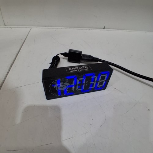 DIGITAL LED ALARM CLOCK - 7" - BLACK (MODEL CR 1023) image 2