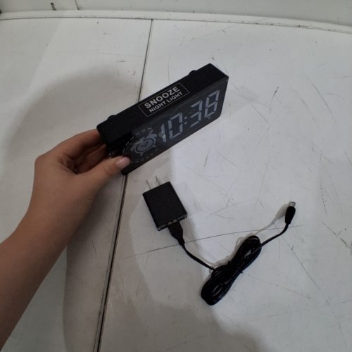 DIGITAL LED ALARM CLOCK - 7" - BLACK (MODEL CR 1023) image 4