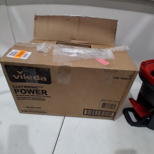 VILEDA EASYWRING SPIN MOP AND BUCKET SYSTEM WITH 2 EXTRA REFILL HEADS AND TELESCOPIC HANDLE - BLACK/RED (MODEL: 1898219) image 4