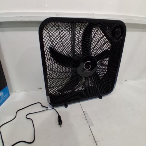 GENESIS DURABLE LIGHTWEIGHT HIGH VELOCITY FLOOR BOX FAN - 3 SETTINGS - 3.94" X 4.72" X 4.72" - BLACK (MODEL: G20BOX-BLK) image 3