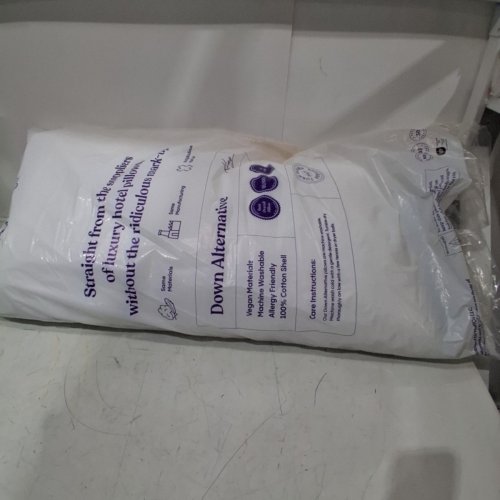 FLUFFCO. DOWN ALTERNATIVE HOTEL BED PILLOW - KING - WHITE image 4