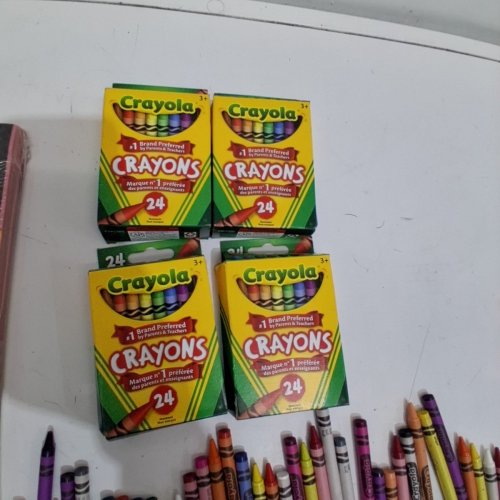 ASSORTED CRAYOLA ART SUPPLIES - CONSTRUCTION PAPER, MARKERS AND 150+ CRAYONS image 5