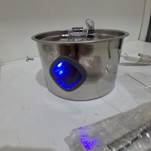 PLUG IN PET WATER FOUNTAIN WITH LED LIGHT - 3.7L - STAINLESS STEEL (MODEL: OC-10TY10) image 2