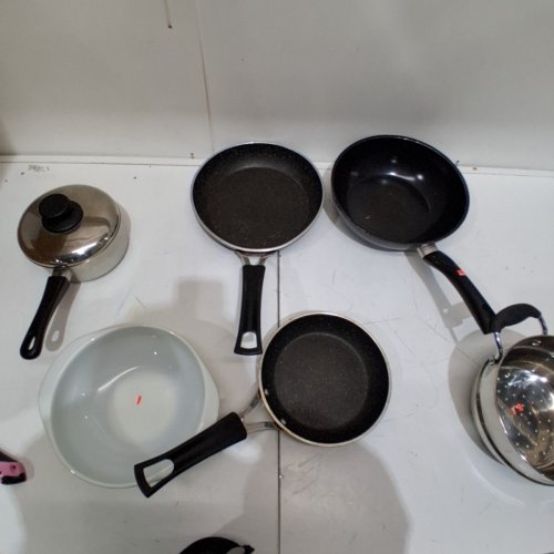 7PC ASSORTED KITHCEN COOKWARE BUNDLE -GREY/BLACK image 3