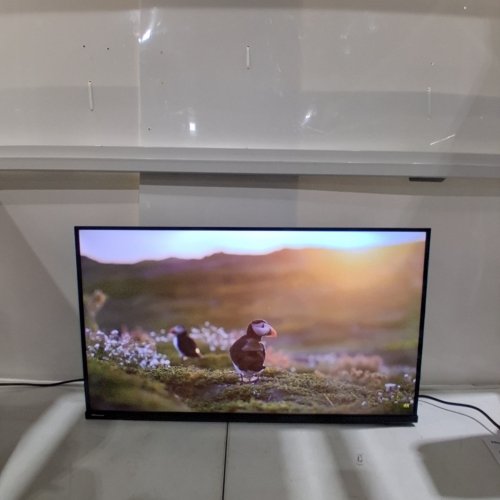 HISENSE 32" SMART FULL ARRAY HD VIDAA TV - 1080P - 60HZ - BLACK (MODEL: 32A4NV) image 5