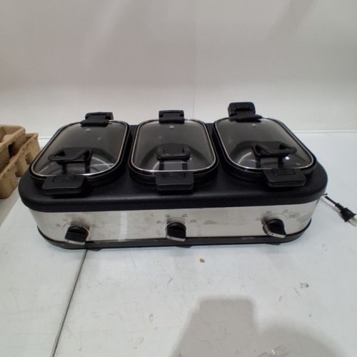 AMAZON BASICS TRIPLE SLOW COOKER - 2.5QT (EACH) - BLACK/STAINLESS STEEL (MODEL: AB-3250) image 3
