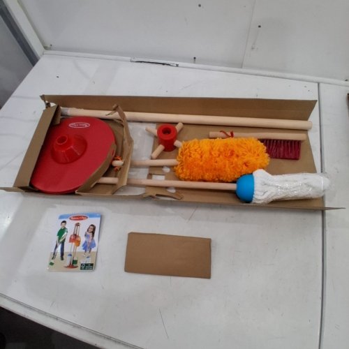 4PC MELISSA AND DOUG LET’S PLAY HOUSE! CLEANING PLAY SET - (MODEL: 96049) image 2