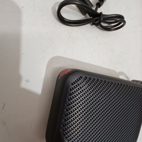 MONSTER S360 PORTABLE WATERPROOF BLUETOOTH SPEAKER WITH 20H PLAYTIME - 5 V 1A - BLACK (MODEL: M56215) image 3
