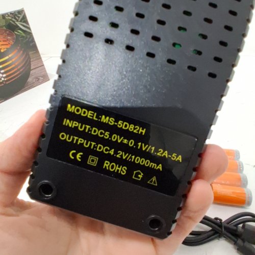 8PK CR123A RECHARGEABLE BATTERIES WITH CHARGER - BLACK (MODEL:MS-5D82H) image 2