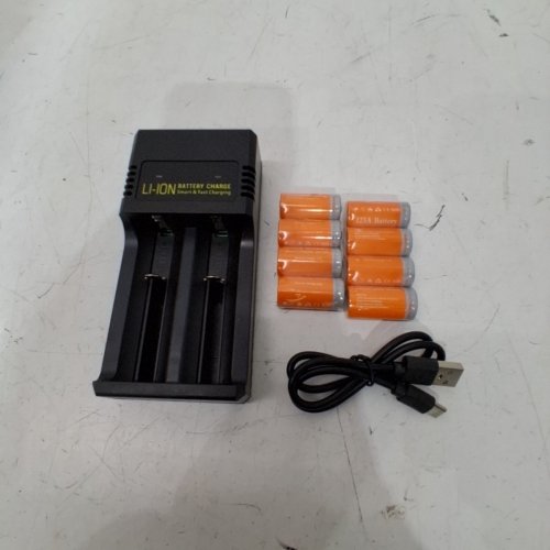 8PK CR123A RECHARGEABLE BATTERIES WITH CHARGER - BLACK (MODEL:MS-5D82H) image 3
