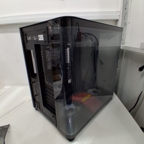 CORSAIR AIR 5400 RS-R ARGB TRIPLE-CHAMBER MID-TOWER PANORAMIC PC CASE WITH 3 RS120-R ARGB FANS AND REVERSE MOTHERBOARD SUPPORT - BLACK (MODEL: AIR 5400) image 9