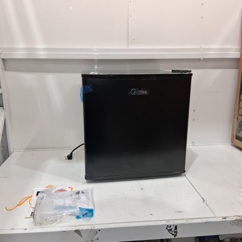 MIDEA COMPACT SINGLE-DOOR MINI REFRIGERATOR - BLACK (MODEL: WHS-65LB1) image 3
