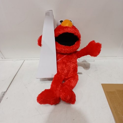 HASBRO SESAME STREET TICKLE ME ELMO GIGGLE MAX - LAUGHING/TALKING - 14" - RED (MODEL: 57956) image 4