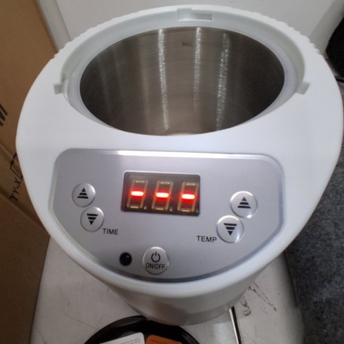 PORTABLE RED LIGHT SAUNA BOX - BLACK image 2