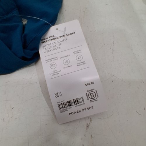 WOMAN'S ATHLETA WEEKENDER HIGH RISE 3" RUN SHORT - MEDIUM - BLUE image 2