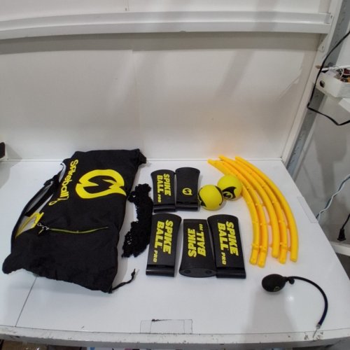 SPIKEBALL TITAN GAME SET - HAS 1 PRO BALL & 1 ATLAS BALL - YELLOW/BLACK - (MODEL: S-TTN-001-CAN) image 2