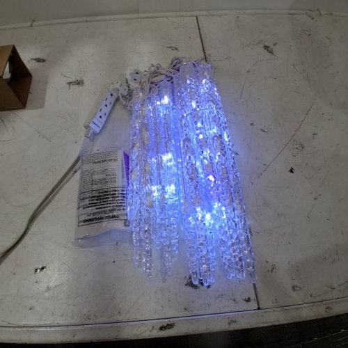 GENERAL ELECTRIC STAYBRIGHT TWINKLING ICICLE STRING LIGHT SET FOR INDOOR/OUTDOOR USE - 9.5FT - CRYSTAL WHITE/SPARKLE EFFECT (MODEL: 1419025) image 2